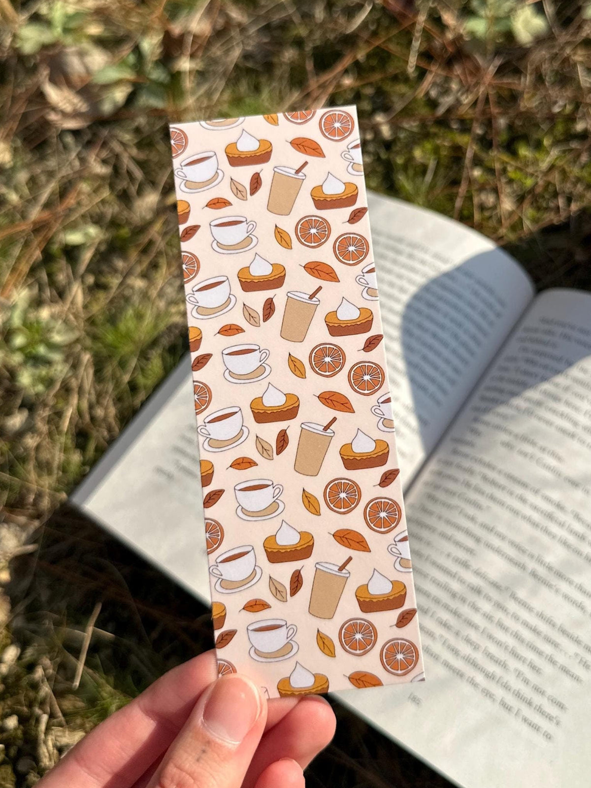 Pumpkin Spice Pattern Bookmark