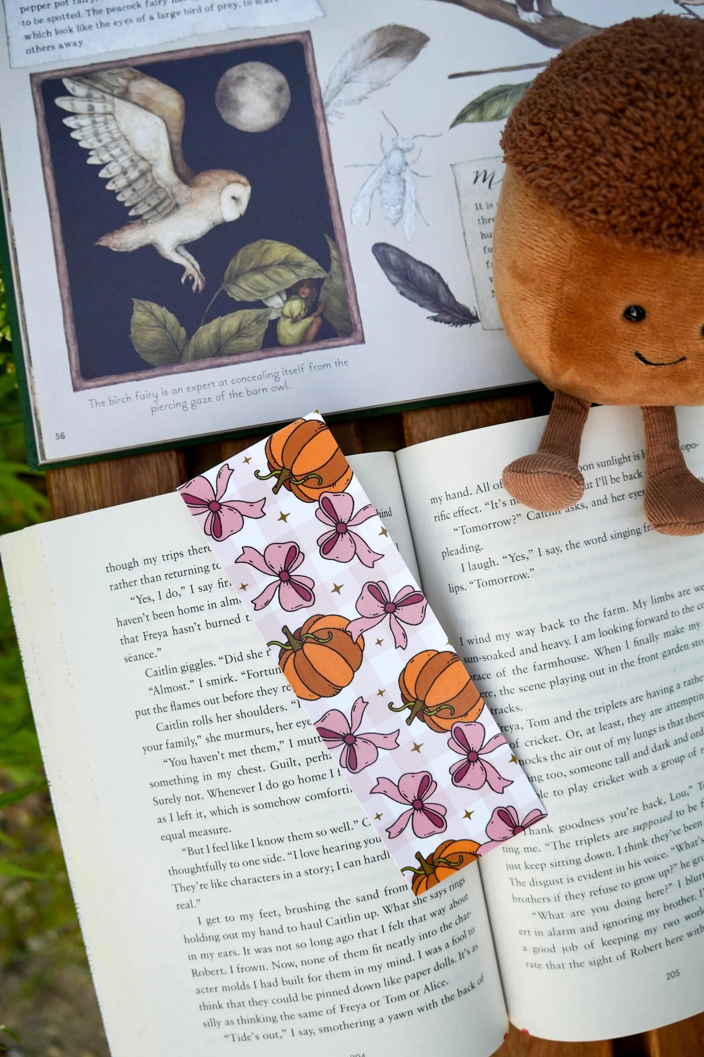 Gingham Pumpkin and Bows Bookmark