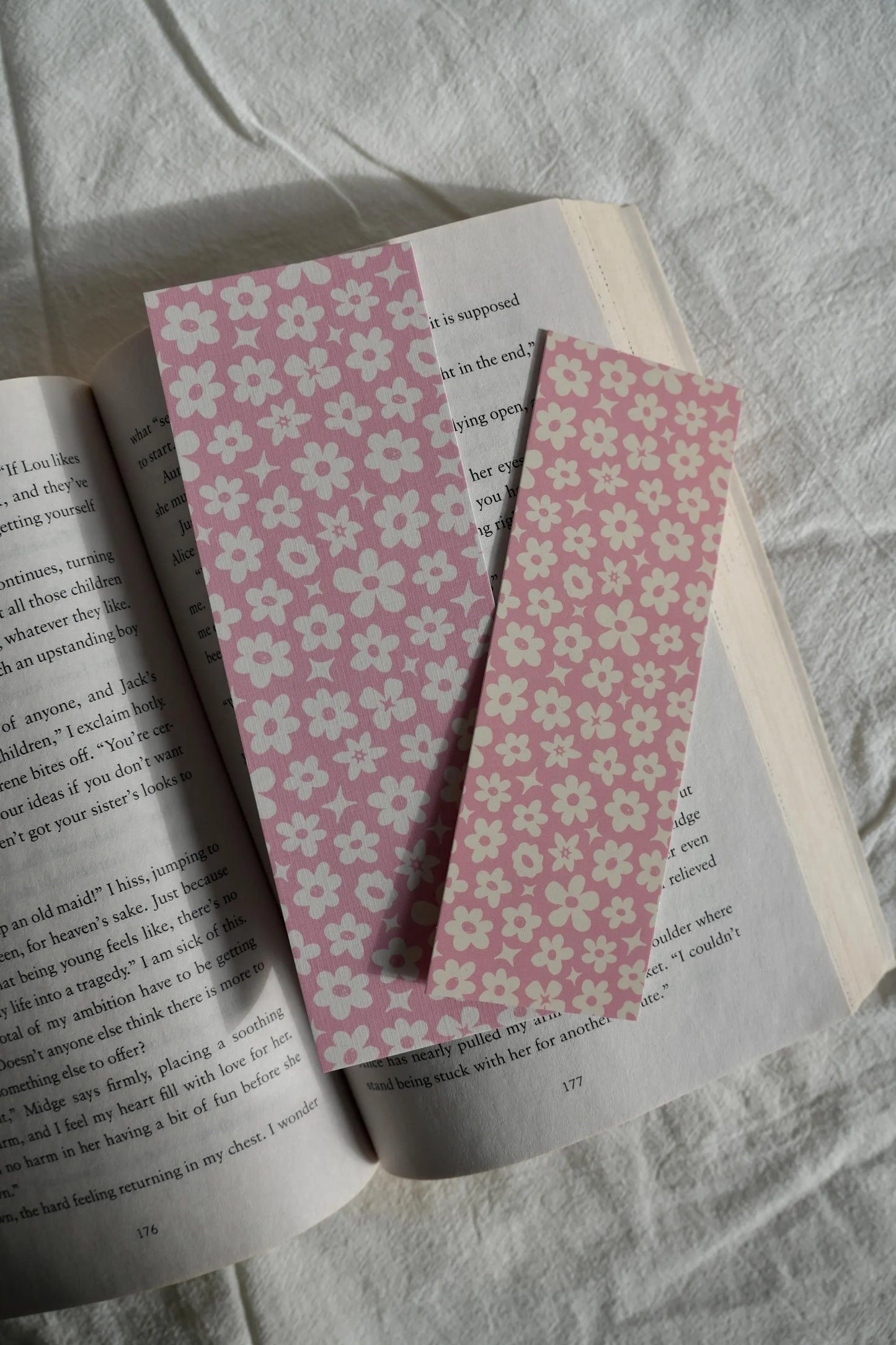 Pink Flower Pattern Bookmark