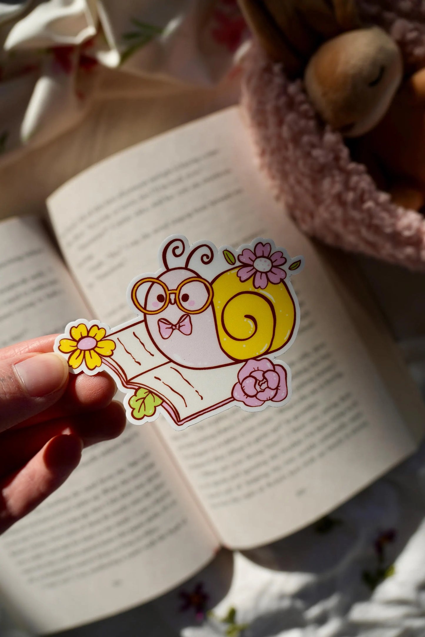 Snail Reading Sticker