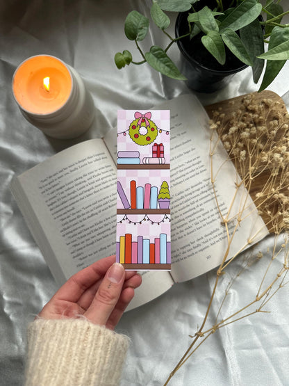 Holiday Bookshelves Bookmark