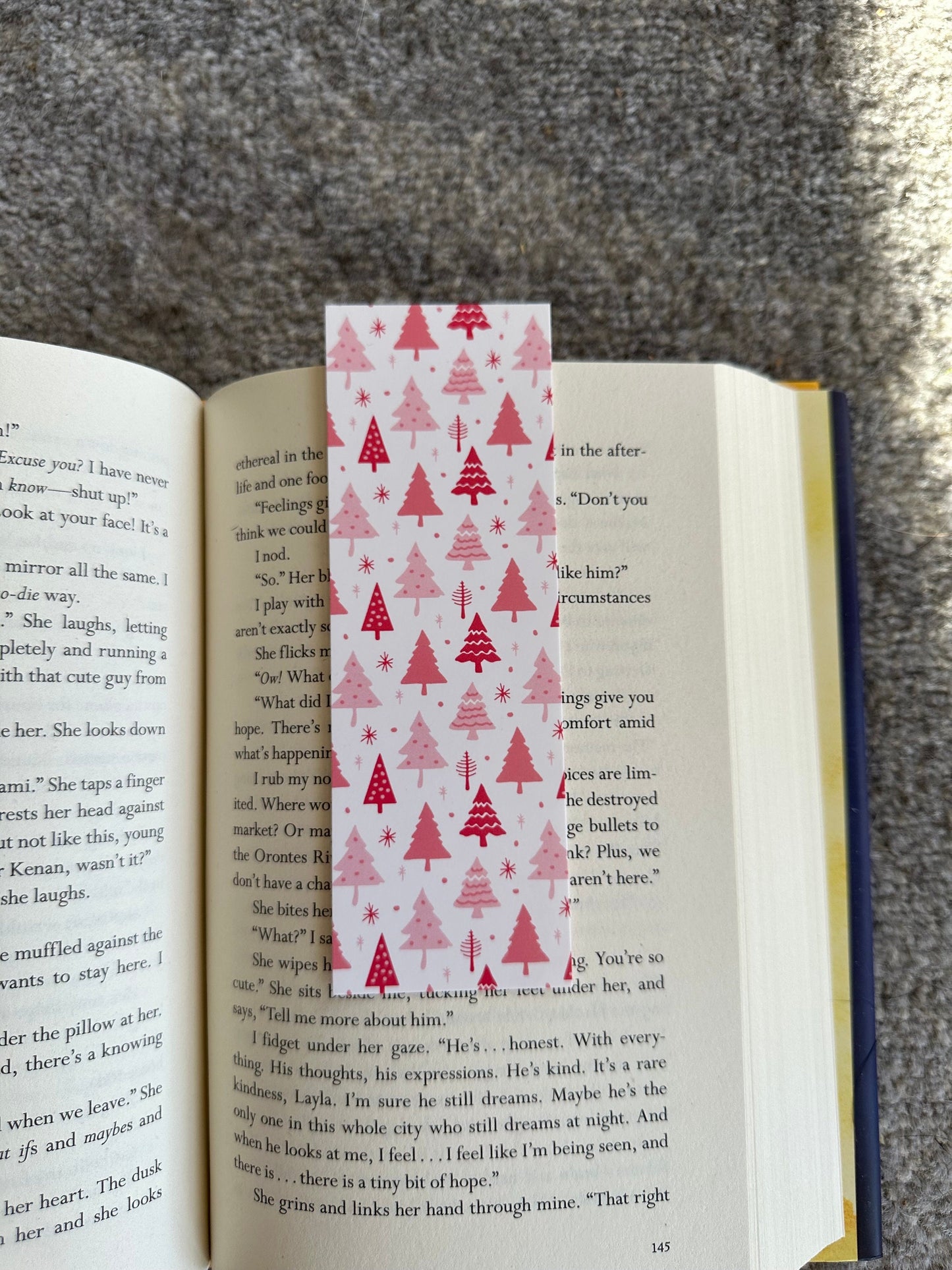Pink Christmas Tree Pattern Bookmark