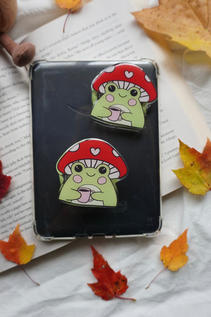 Mushroom Frog Magnetic E-reader Grip