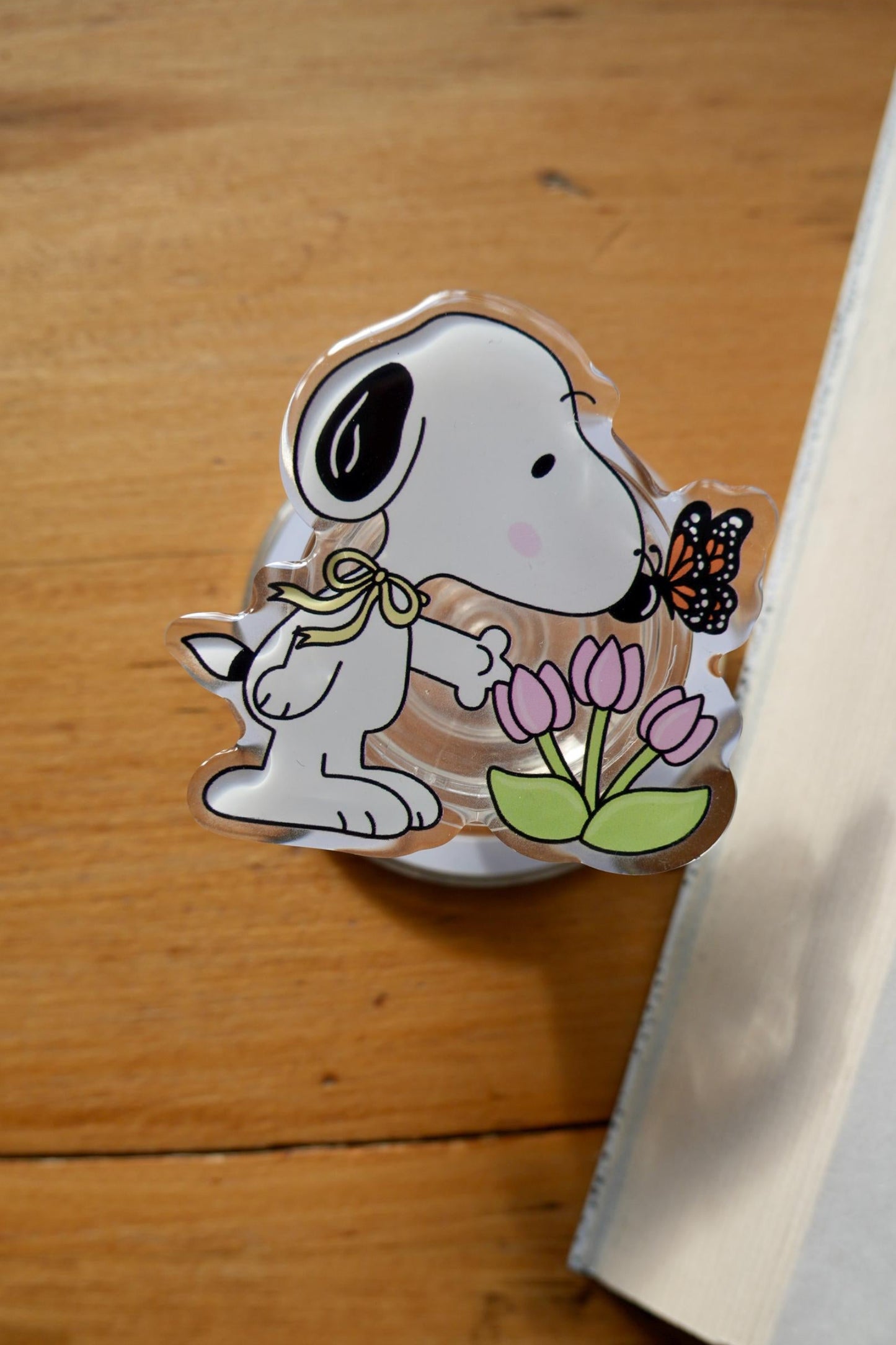 Snoopy Magnetic E-reader Grip