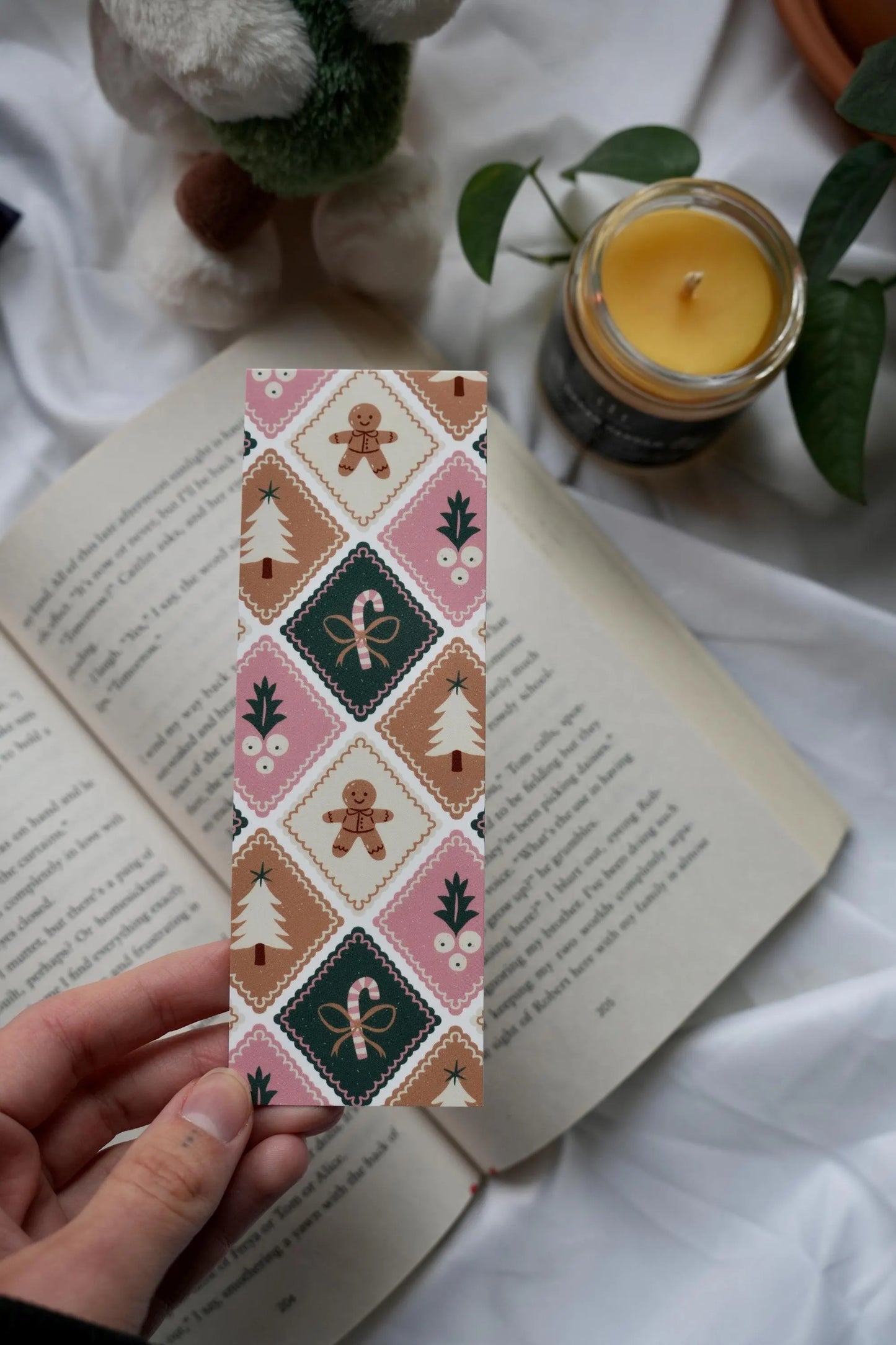 Coquette Christmas Pattern Bookmark